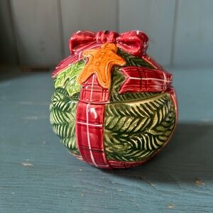 Vintage 1994 The Cellar O’Tannenbaum Sculpted Tree Sugar Bowl